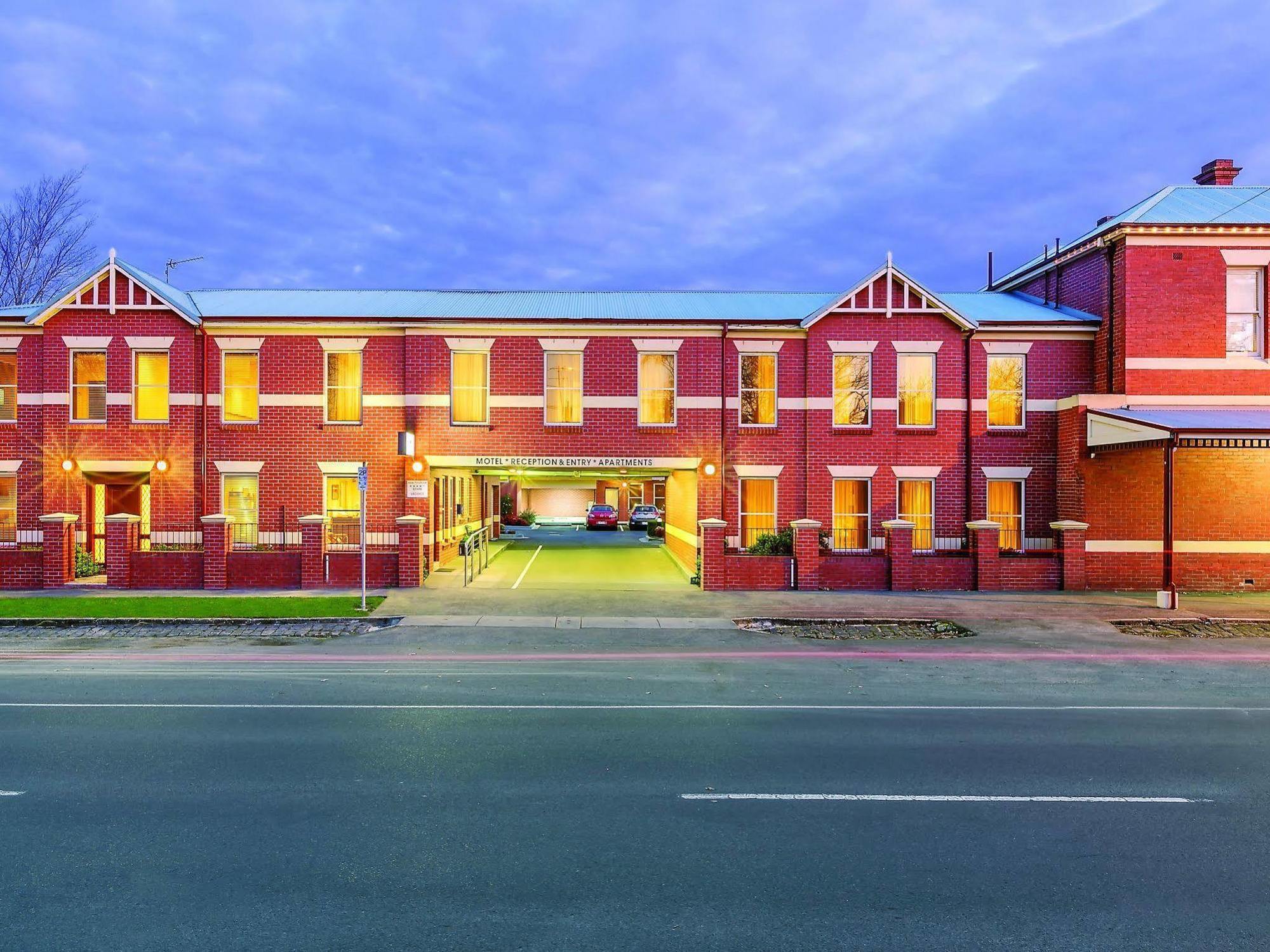 Lake Inn - Ballarat Exterior photo